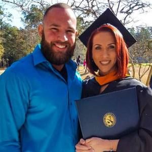 Meet your Posher, Devin